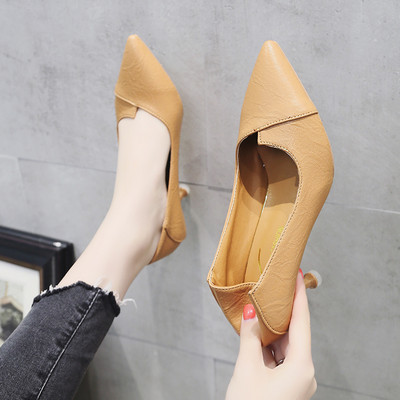 Ежедневни обувки с нисък ток