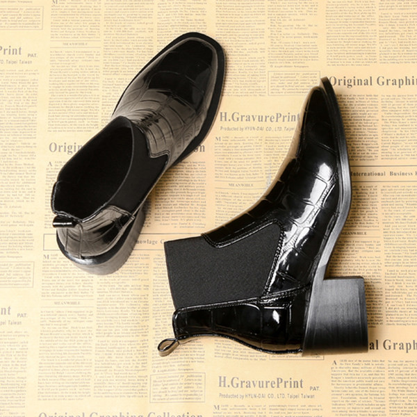 Ženske lakirane čizme od reljefne eko kože