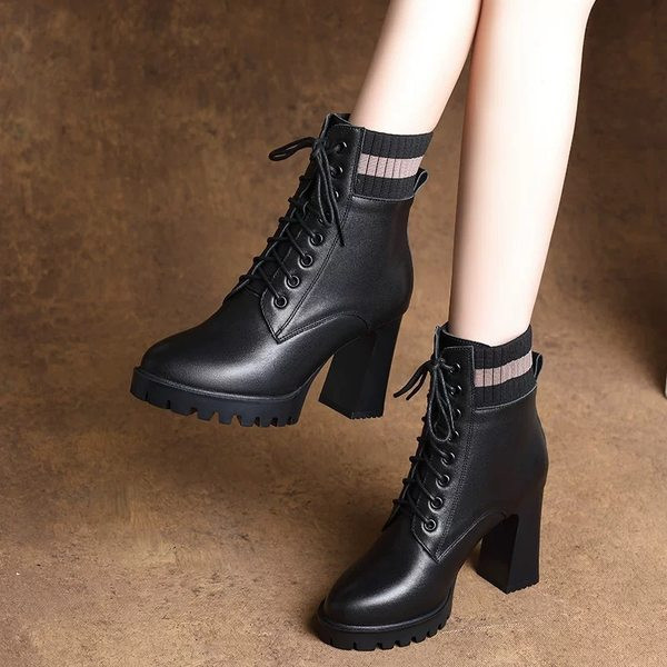 Elegantne ženske čizme od eko kože sa visokom debelom petom