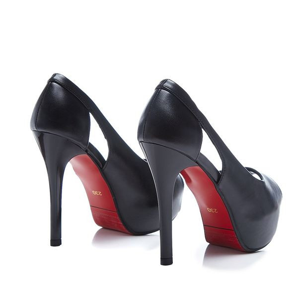 Kožne ženske cipele od umjetne kože na petu 10 cm