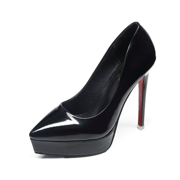 Ženske lakirane cipele na špic na visoku petu 12 cm