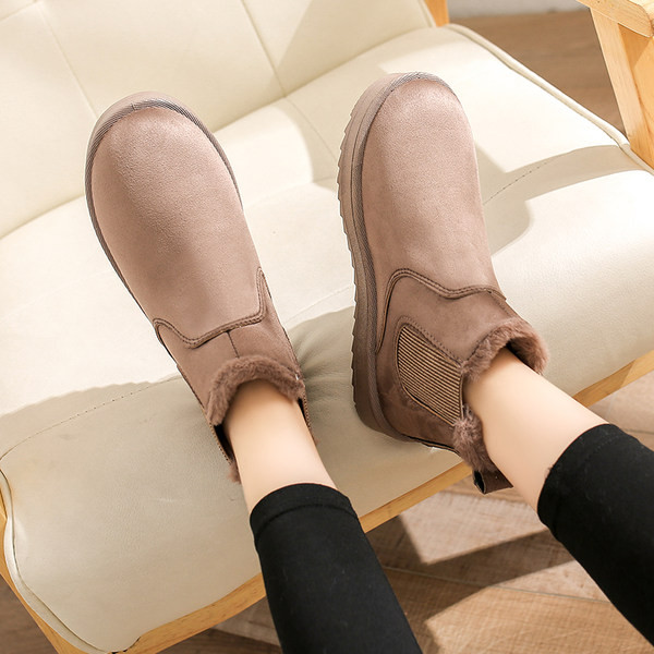 Дамски зимни боти от еко велур с топла подплата и ластик