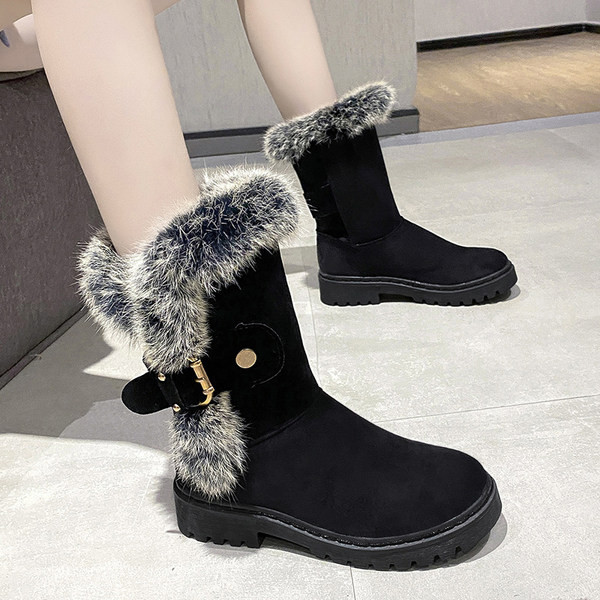 Ženske čizme s perom i kopčom