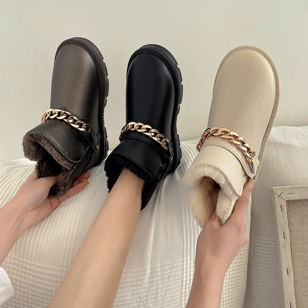 Ženske čizme od eko kože sa metalnim lancima