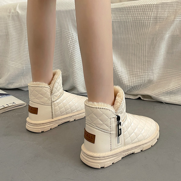 Дамски боти с топла подплата -  равна подметка