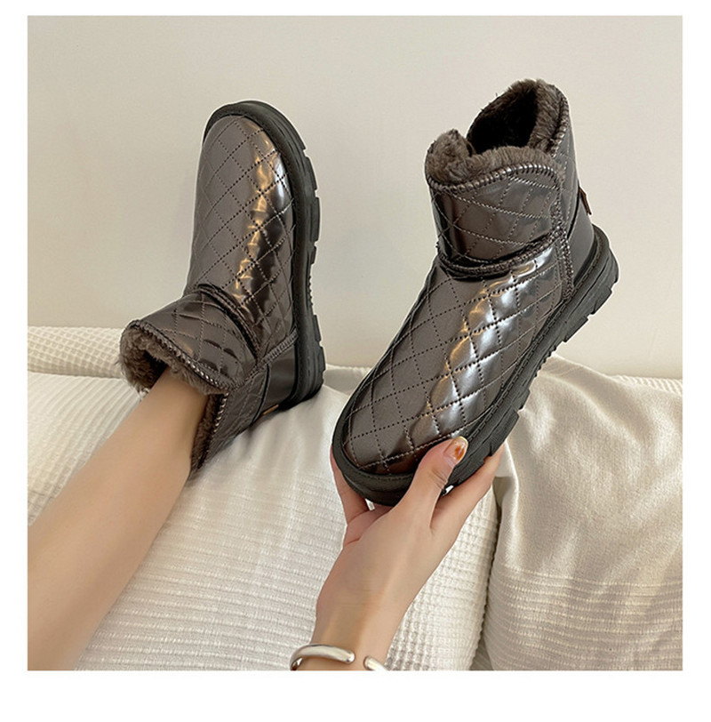 Дамски боти с топла подплата -  равна подметка