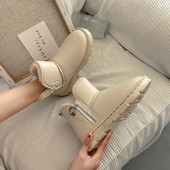 Vodootporne zimske čizme s patentnim zatvaračem i toplom postavom