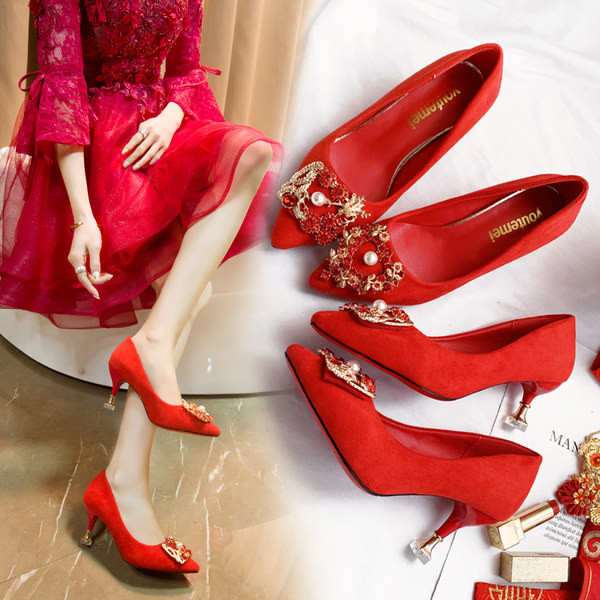 Ženske cipele s visokom petom od 7 cm metalnim elementom i biserima