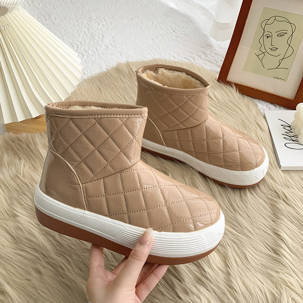 Дамски боти с висока подметка и топла подплата няколко цвята