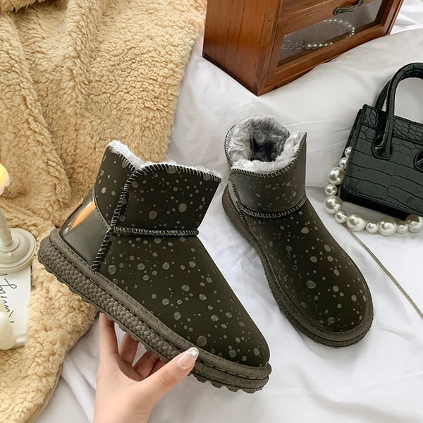 Ženske čizme s toplom postavom - ravni potplat