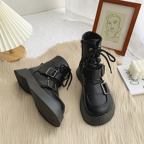 Kožne ženske čizme s vezicama u bež i crnoj boji