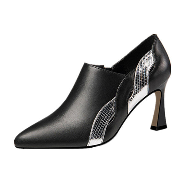 Ženske cipele od eko kože sa izrezima