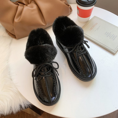 Дамски боти с топла подплата - два модела