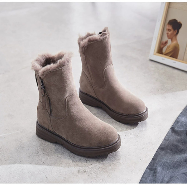 Novi model ženskih čizama od eko brušene kože sa patentnim zatvaračem