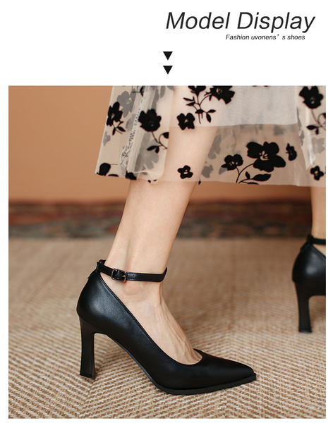 Crne ženske cipele od eko kože sa kopčom