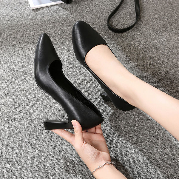 Ležerne ženske cipele običan model na petu 6,5 cm