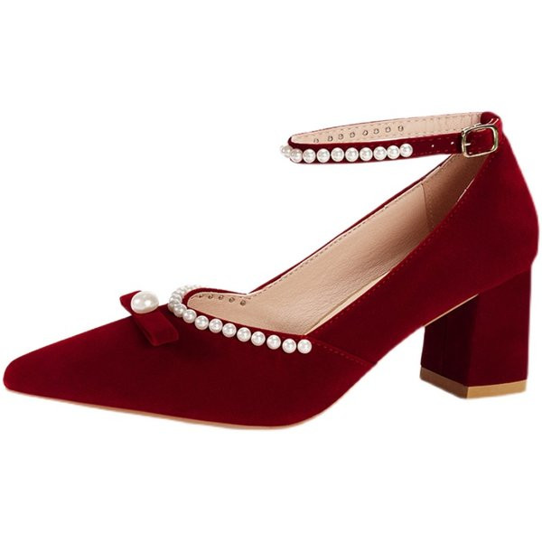 Špic model ženskih cipela od eko brušene kože - crvene boje