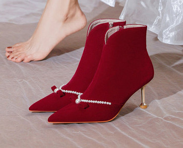 Crvene ženske čizme na petu 6 cm i perle
