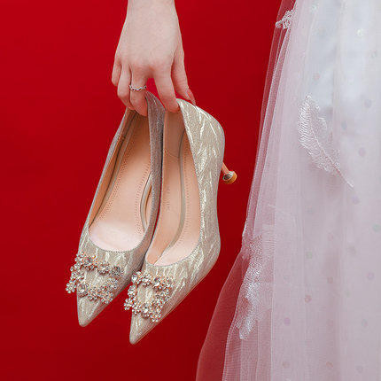 Ženske moderne cipele na visoku petu 5 cm i ukrasnim kamenčićima