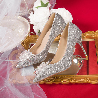 Ženske sjajne cipele s petom 8 cm