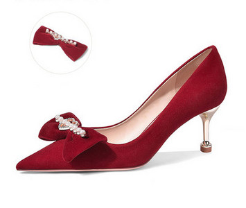 Crvene ženske cipele na špic sa trakom
