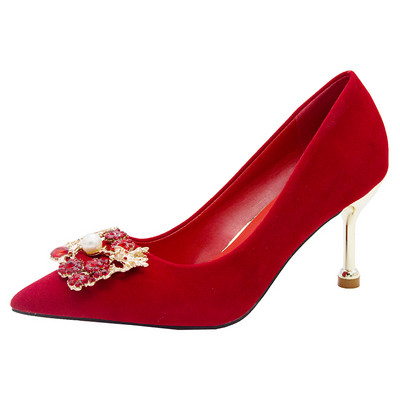 Ženske moderne cipele s metalnim ukrasom - dva modela