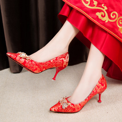 Elegantne ženske cipele u nekoliko modela sa biserima i kamenčićima