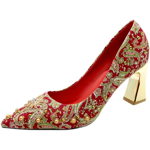 Ženske cipele s kamenčićima - dva modela