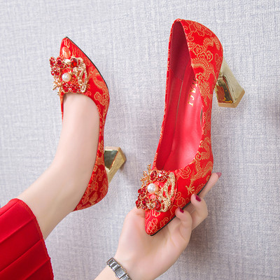 Ženske svečane cipele s ukrasnim kamenčićima i biserima