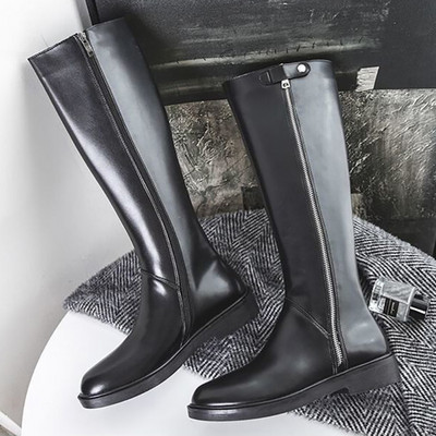 Kožne čizme s patentnim zatvaračem u crnoj boji