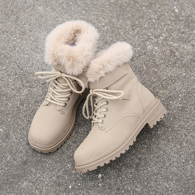 Ženske čizme s toplom postavom i grubim potplatom