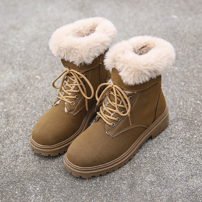 Ženske čizme s toplom postavom i grubim potplatom