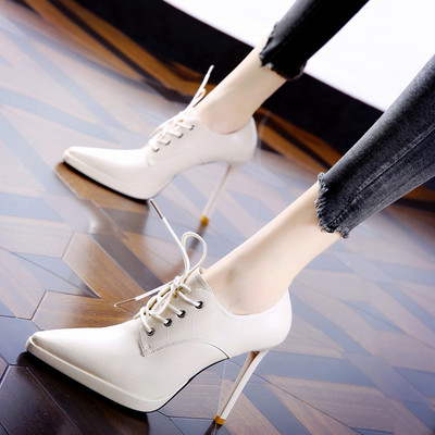 Ženske čizme na petu i pertlu - 10 cm