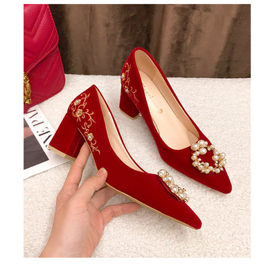 Ženske cipele od eko brušene kože u crvenoj boji - više modela