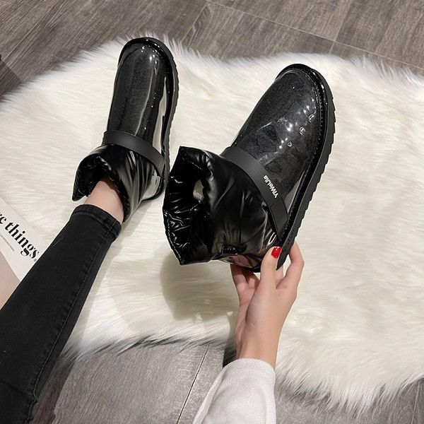 Ženske lakirane čizme na čičak