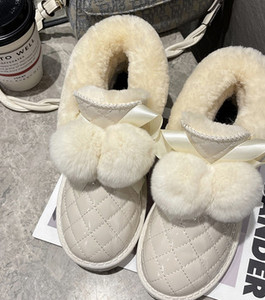 Ležerne lakirane čizme s eko paperjem za žene