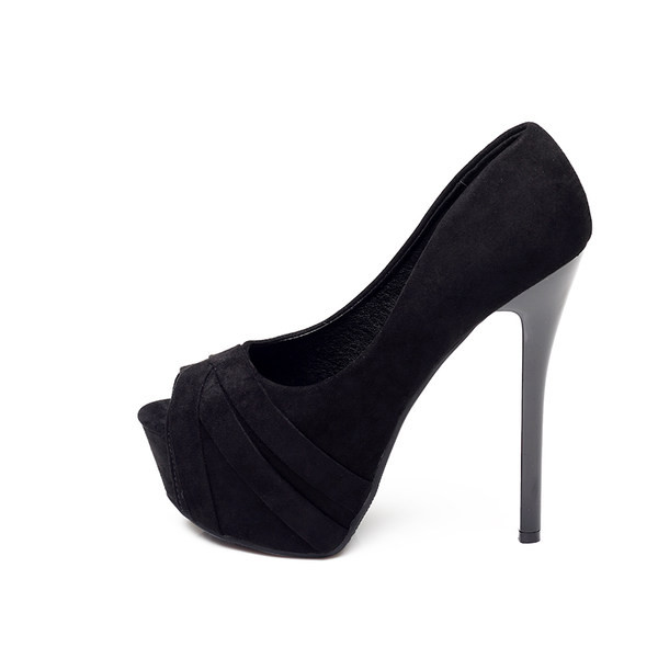 Novi model ženskih cipela na petu 14 cm