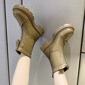 Kožne ženske čizme s patentnim zatvaračem sprijeda