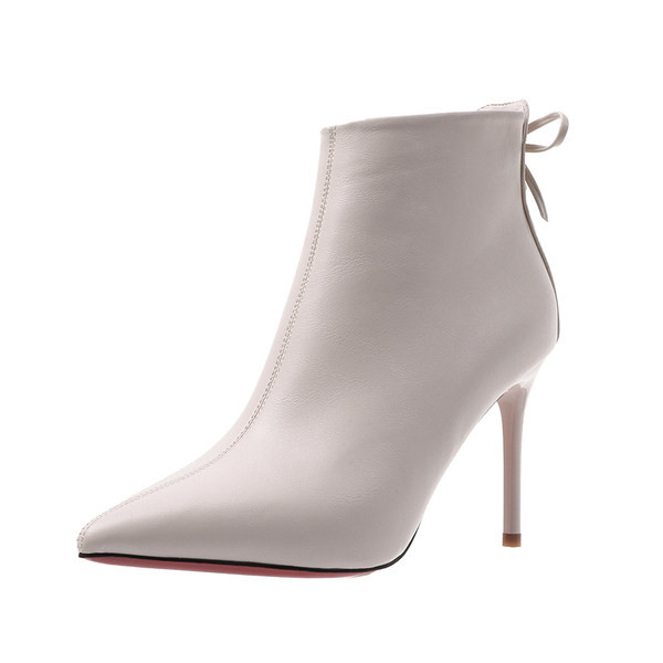 Jesenske čizme na špic od eko kože sa patentnim zatvaračem