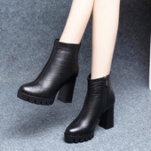 Ženske zimske čizme s visokom debelom petom i grubim potplatom