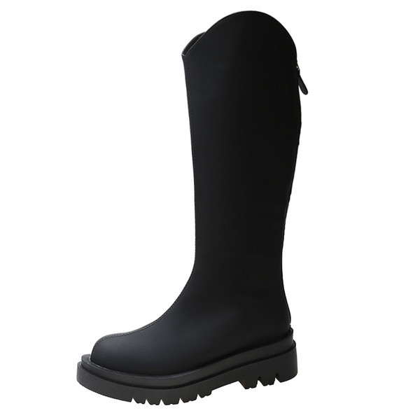 Ležerne čizme s ravnim potplatom