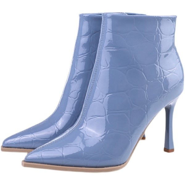 Γυναικείες μπότες λουστρίνι από ανάγλυφο οικολογικό δέρμα - μυτερό μοντέλο