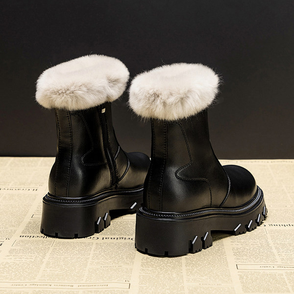 Ženske čizme od eko kože sa perom i patentnim zatvaračem