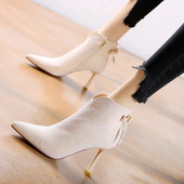 Elegantne ženske čizme na špic izrađene od eko brušene kože s patentnim zatvaračem