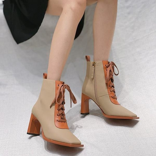 Ženske četvrtaste čizme s vezicama i petom od 8 cm