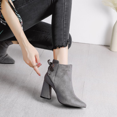 Ženske čizme na špic s četvrtastom petom od 8 cm - zelene, crne i sive