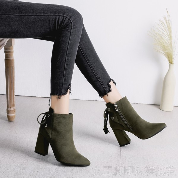 Ženske čizme na špic s četvrtastom petom od 8 cm - zelene, crne i sive