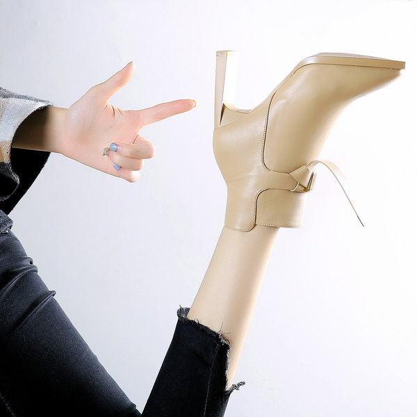 Moderne ženske čizme od umjetne kože sa petom od 8 cm