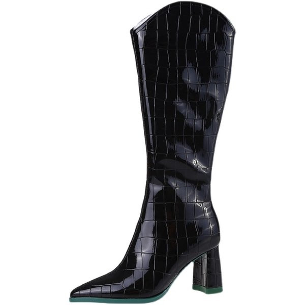 Model ženskih kožnih čizama na špic sa petom od 7 cm