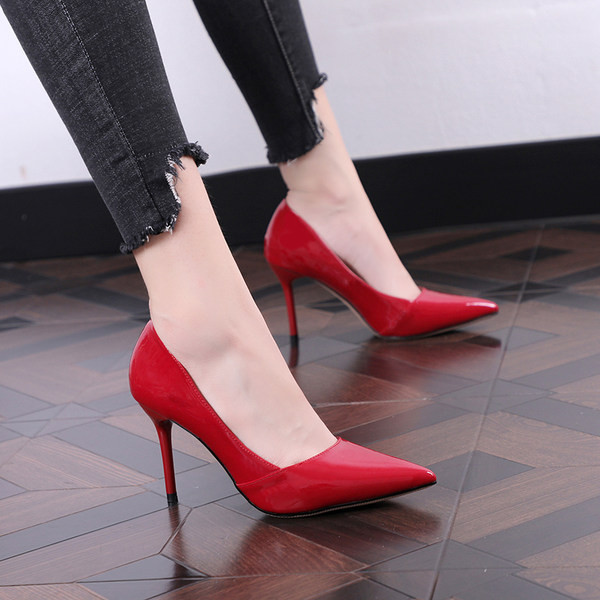 Elegantne cipele na špic s petom 9 cm u više boja